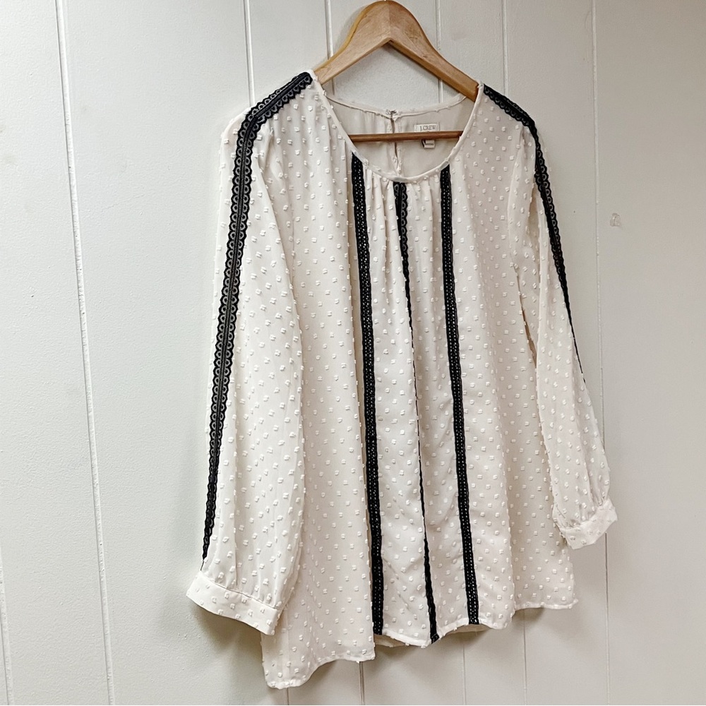 Lace Feminine Romantic J CREW Blouse SZ 12 Cream Swiss Dot Long Sleeve Classic - Picture 9 of 9